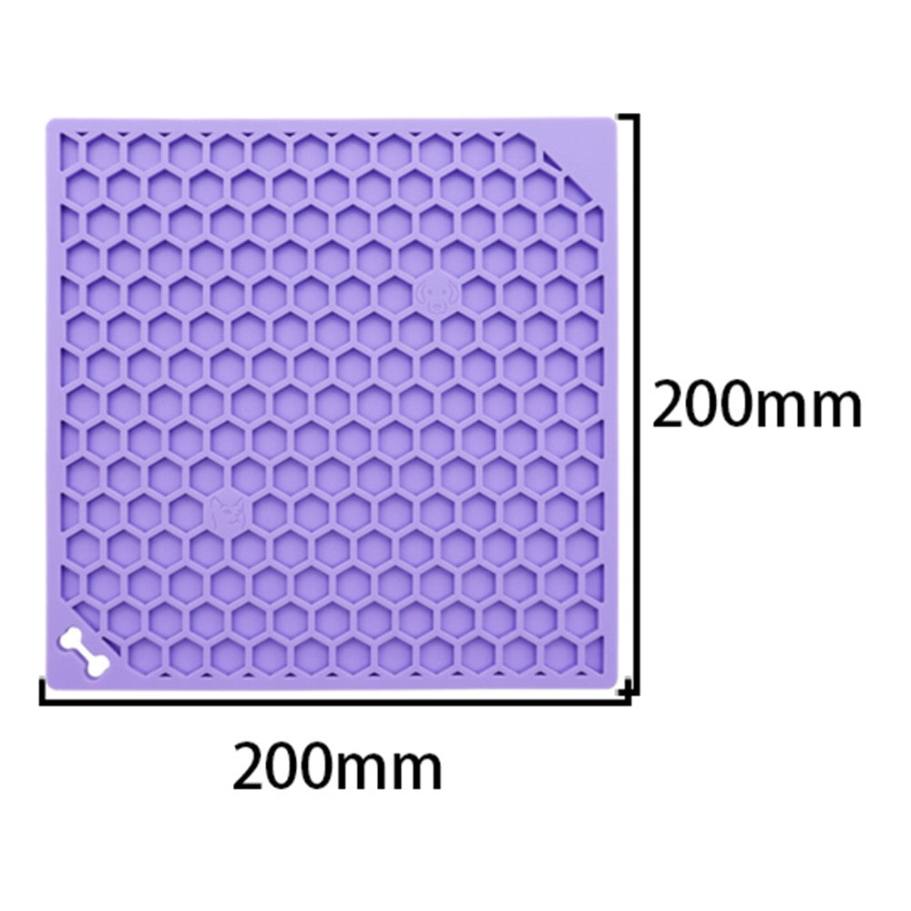 Pet Lick Mat Honeycomb Pattern Slow Feeder Anti-Choke Suction Cup Licking Pad for Dogs / Cats