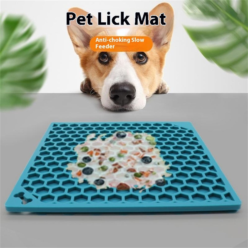 Pet Lick Mat Honeycomb Pattern Slow Feeder Anti-Choke Suction Cup Licking Pad for Dogs / Cats