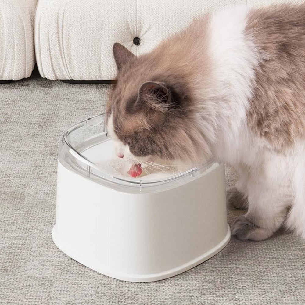 Floating Pet Water Bowl 2200ml Adjustable Water Flow Splash-Proof Design for Cats and Dogs (BPA Free, No FDA)