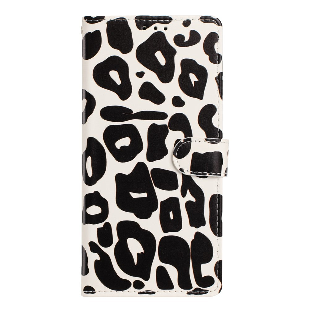 For iPhone 17 Pro Max Case Leopard Print Wallet Stand Flip Leather Phone Cover with Wrist Strap